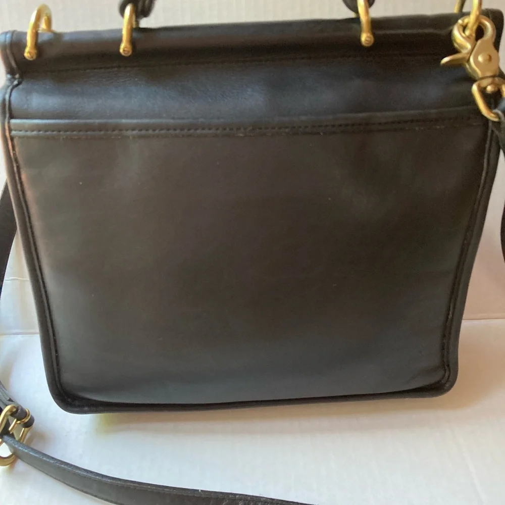 Coach Willis 9927 Black Leather Satchel top handle with Gold Accents - Picture 5 of 15
